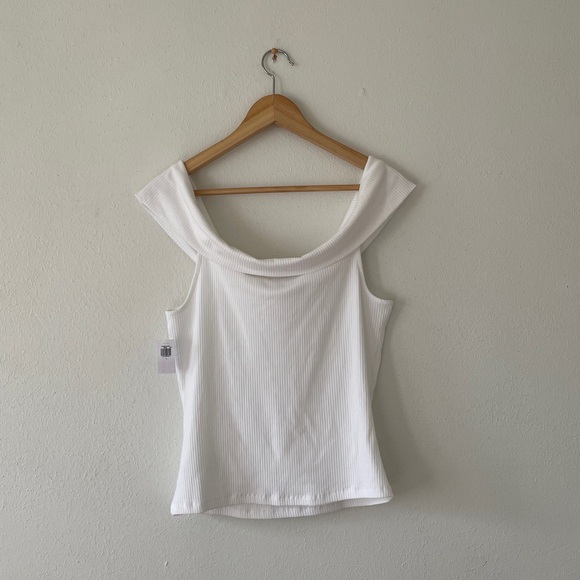 Old Navy Off Shoulder Ribbed Tee White - Picture 2 of 14